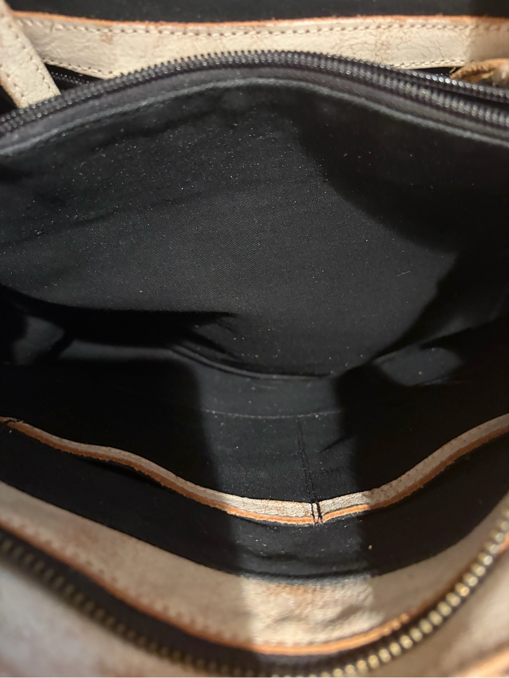 Bed Stu Vintage-Style Distressed Black Leather bag. NWOT - Picture 9 of 11